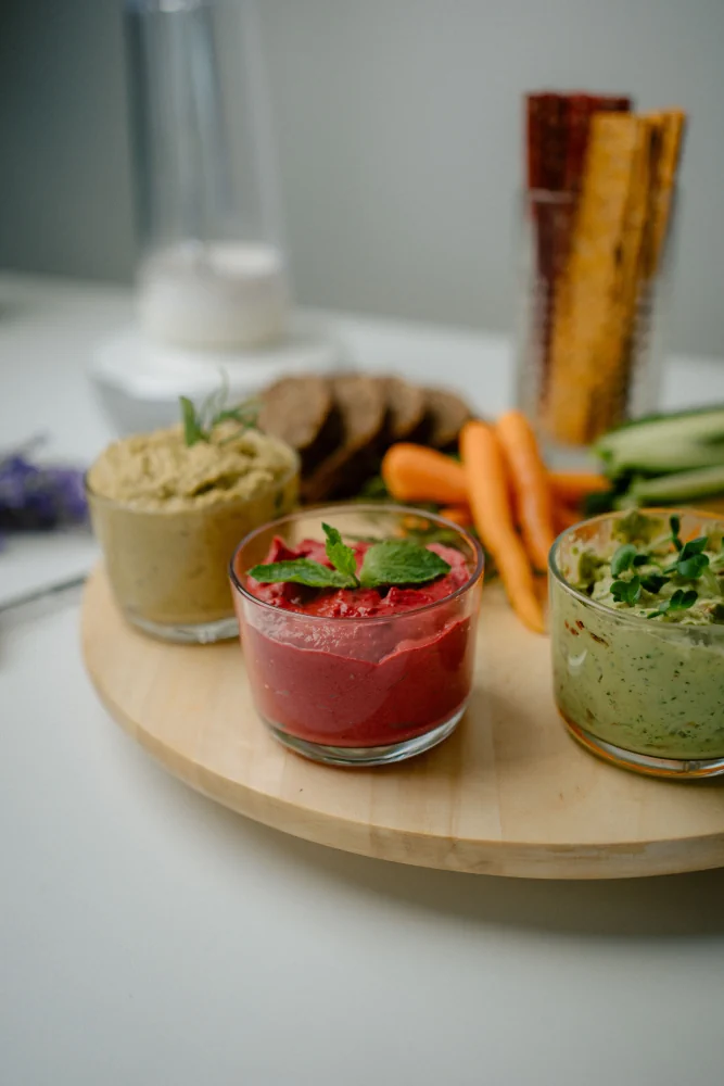 Dips für Raclette & Fondue: 4 Ideen mit einem Beutel